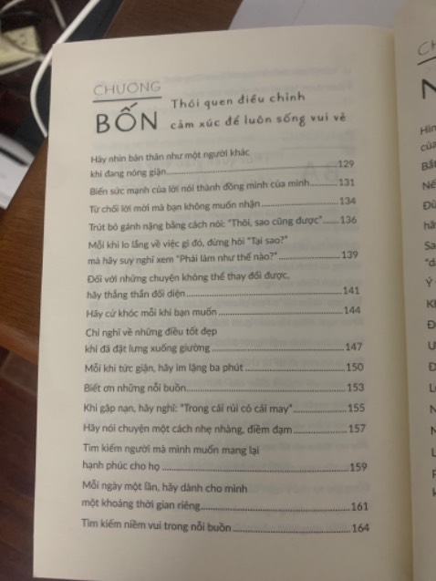 Nội dung sách hay, tuy ngắn gọn nhưng xúc tích. Mỗi chương 1 chủ đề, trong từng chủ đề liệt kê ra những thói quen và giải thích tại sao nên có những thói quen đó. Hợp lý và chi tiết