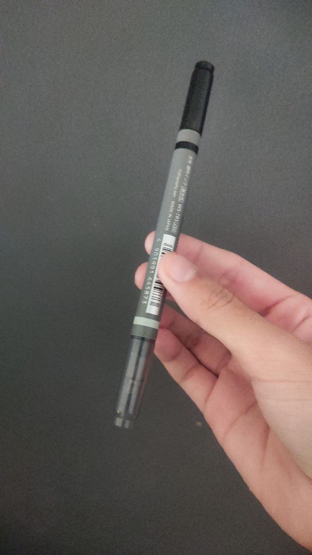 Bút chính hãng, ngòi bút viết đẹp, tạo cảm giác cho người viết. Tiki đóng gói và giao hàng khá nhanh. Sẽ tiếp tục ủng hộ.