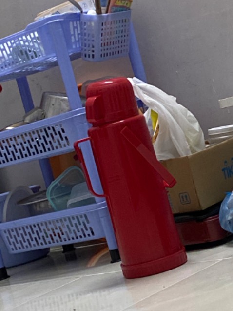 Giữ nhiệt tầm đc 7-8 tiếng. Tiki giao hàng cẩn thận nhanh chongs. Bình thuỷ của mình màu đỏ