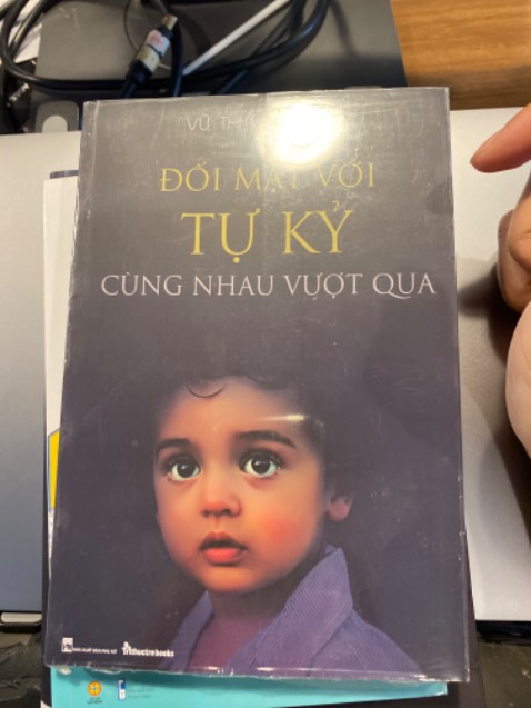 Sách ok, bọc đầy đủ