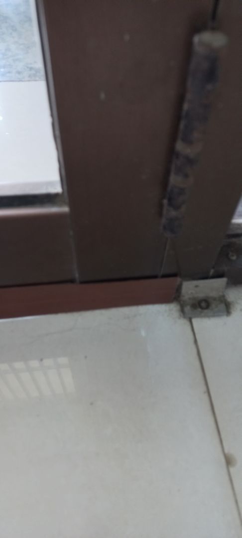 Chong lua chong gio bui 
Hang hoi mong .
Thanks Tiki shop