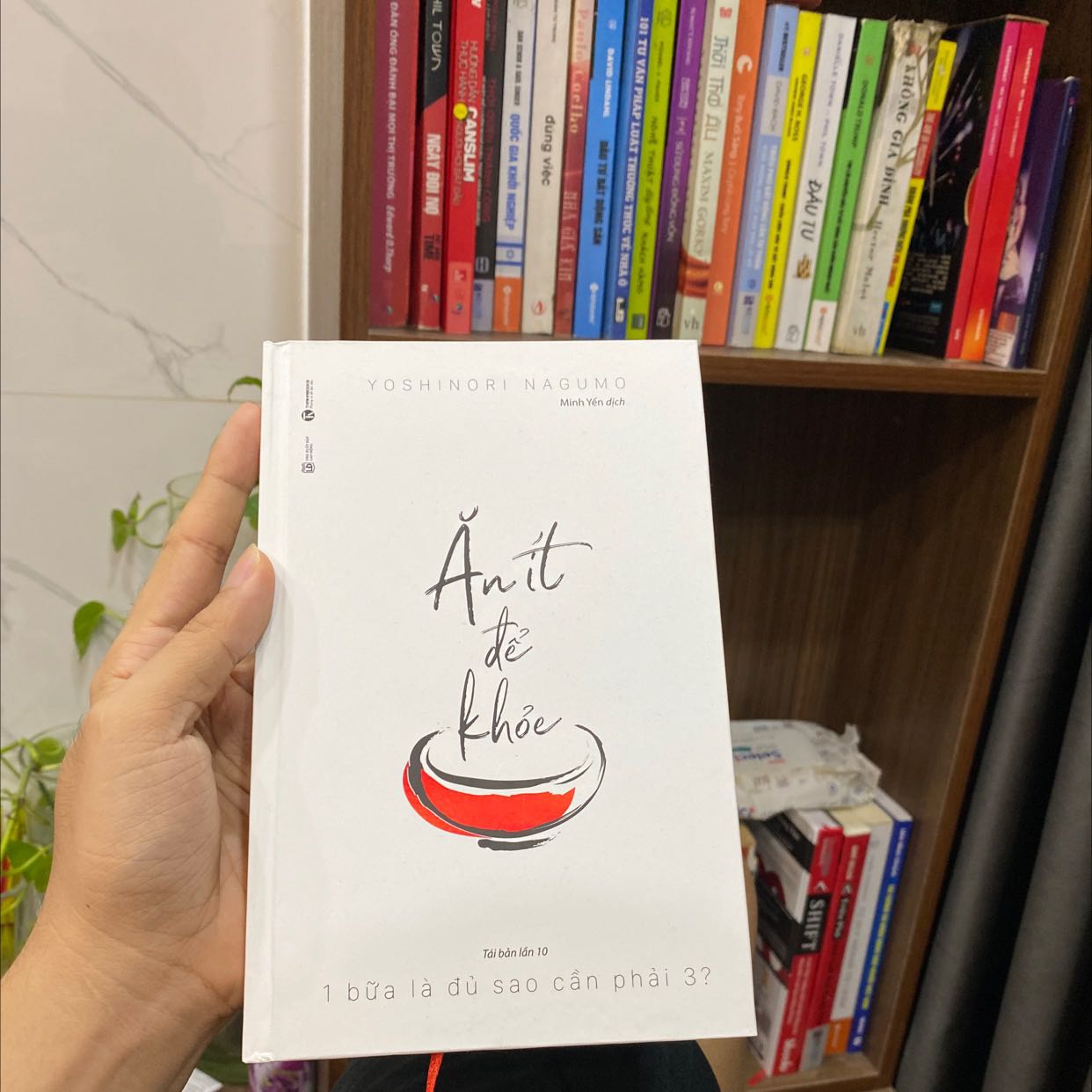 Rất khoa học và hợp lý dành cho Những ai muốn có quỹ thời gian nhiều hơn nhưng vẫn đảm bảo một cuộc sống khỏe mạnh và an toàn thì rất nên tham khảo hai quyển sách này mình thấy rất hay và mình cũng đang áp dụng các phương pháp này vào trong cuộc sống để có được quỹ thời gian nhiều hơn làm được nhiều việc không nhưng vẫn đảm bảo tính khoa học và hiệu quả sức khỏe