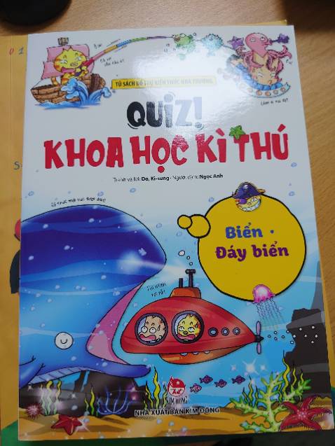 Hàng đóng gói cẩn thận. Bộ truyện truyền tải kiến thức theo ngôn ngữ hài hước, trẻ rất thích thú khi đọc. Tiki now giao siêu nhanh sau 3 tiếng.