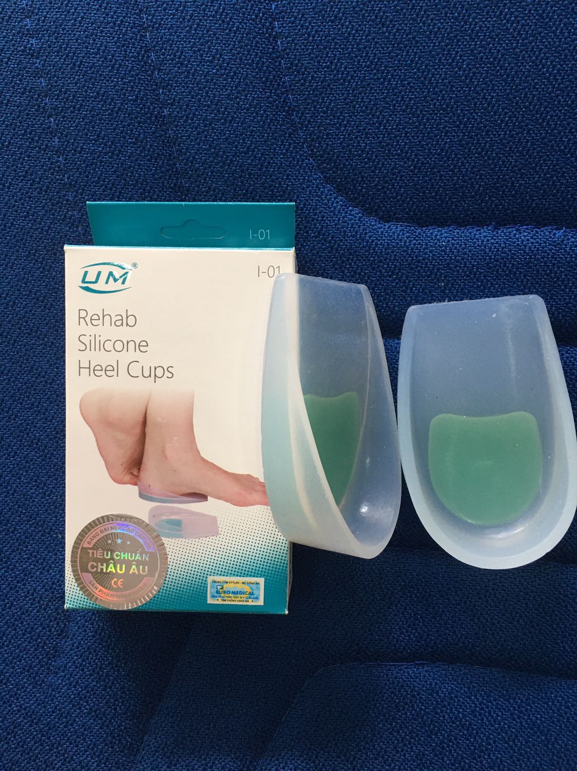 Đệm gót êm chân, đỡ đau dù đi nhiều. Tăng chiều cao thêm 1 cm. Đệm gót êm chân, đỡ đau dù đi nhiều. Tăng chiều cao thêm 1 cm.