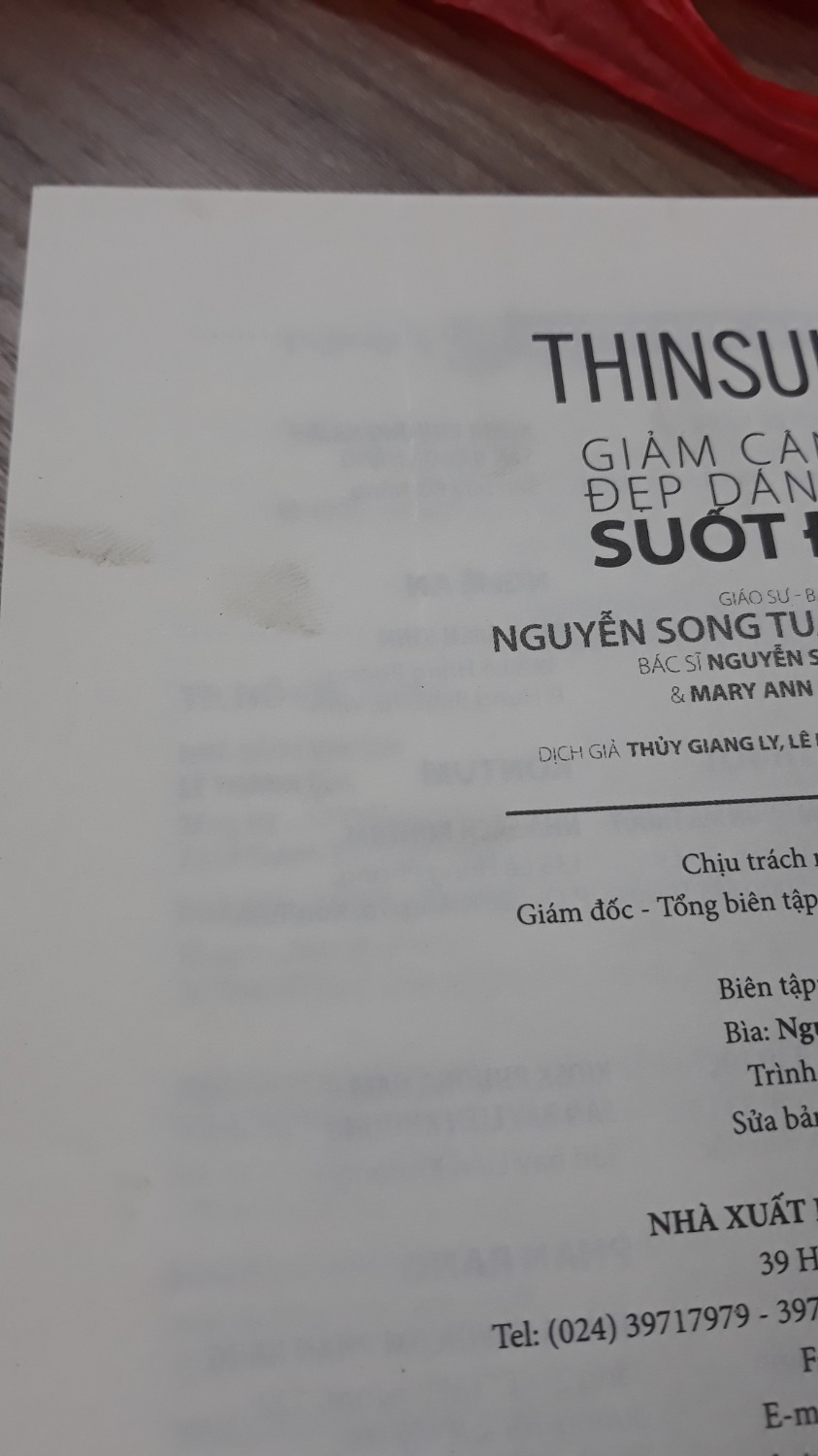 Sách bẩn quá, toàn dấu tay đen và trông rất cũ mặc dù mới xuất bản 2020.
Càng ngày càng thấy Tiki bán hàng chán. Chắc sẽ ít khi quay lại. Sách bẩn quá, toàn dấu tay đen và trông rất cũ mặc dù mới xuất bản 2020.
Càng ngày càng thấy Tiki bán hàng chán. Chắc sẽ ít khi quay lại.