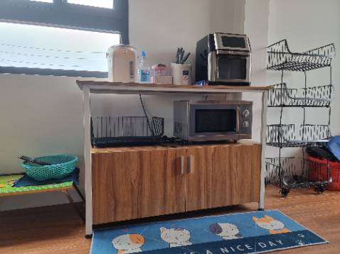 Gỗ chắc đẹp, khá nặng, đóng gói kỹ, shop hỗ trợ nhiệt tình.