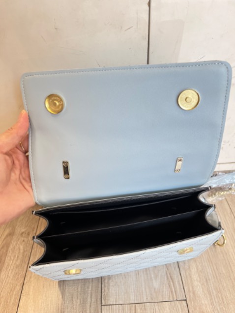 Hàng đẹp đóng gõi kĩ giao hàng nhanh màu đẹp lắm nha shop ơii thích qá chừng sẽ ủng hộ dài dài nhé 🥰