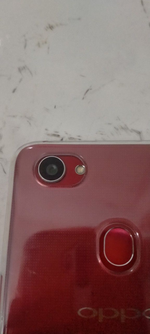 không đúng mẫu đt f7 xài đc nhưng hơi khó