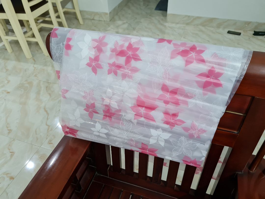 Shop cho hỏi decal này không có lớp keo sẵn ạ?