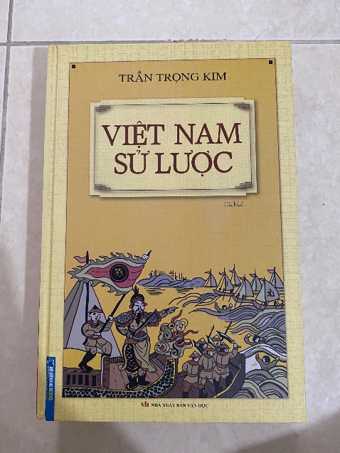 Nội dung sách dễ hiểu, giấy, mực, chữ in tốt.
Bìa đóng chắc chắn.