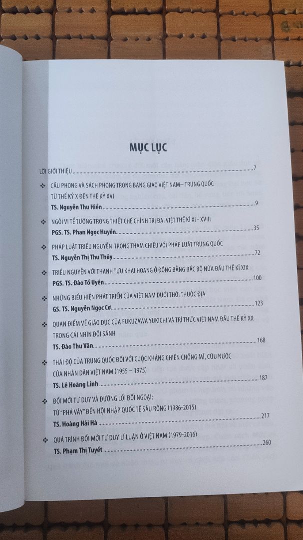 Nhiều bài viết hay.