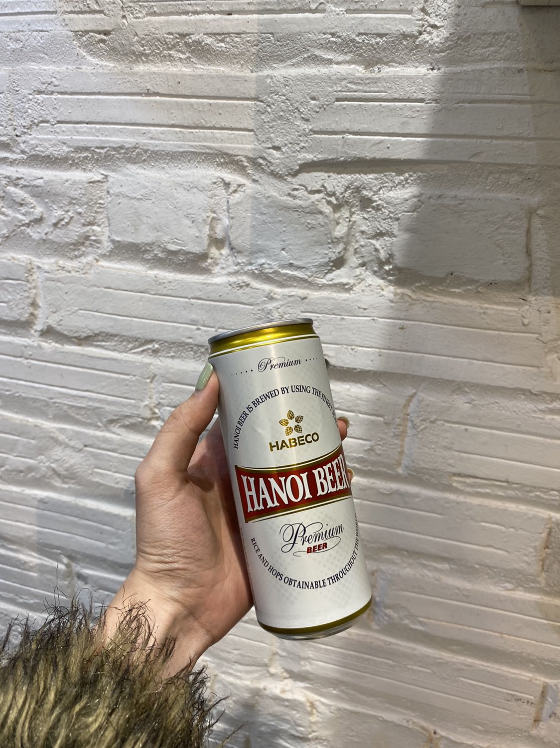 Vô cùng hài lòng!! Đóng gói cẩn thận, đặt đêm hôm trước sáng hôm sau mở mắt đã có hàng luôn. 
*** cao mới đẹp và hiện đại!!