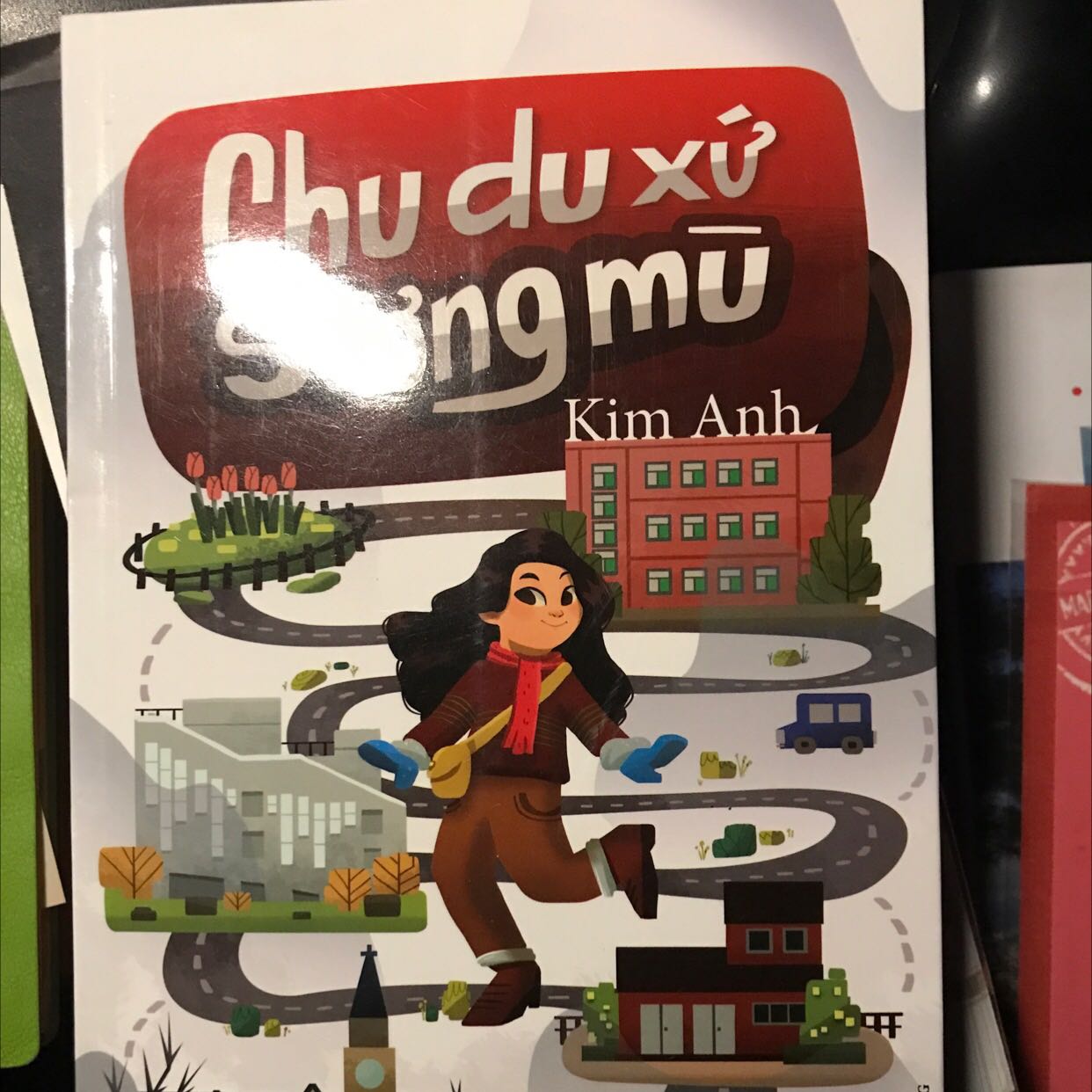 Tiki giao hàng nhanh và đóng gói cẩn thận. Sách thích hợp với các bạn trẻ, những người cần thêm thông tin về nước Anh và trải nghiệm sống và học tập ở Anh trước khi đi du học.