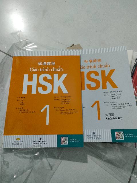 Sách đúng mô tả, shop đóng hàng đẹp và cẩn thận.... mình rất hài lòng