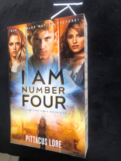 Sách đẹp, giá quá rẻ