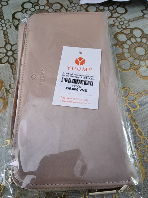 Màu giống hình,  dây kéo trơn mướt,  mình mua khi giảm giá còn 160k vừa ý chất lượng đi kèm giá tiền Màu giống hình,  dây kéo trơn mướt,  mình mua khi giảm giá còn 160k vừa ý chất lượng đi kèm giá tiền