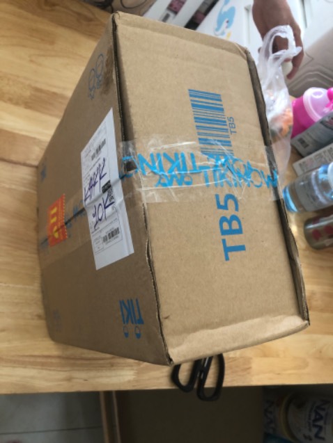 Shop đóng hàng kỷ, hàng giao khá nhanh, sản phẩm như hình trưng bày. Về chất lượng chưa xài nên chưa biết thế nào. Nhìn chung bên ngoài cho Shop 5 sao
