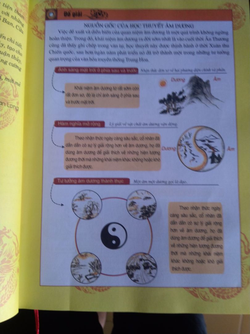 sách giao hàng nhanh, chất lượng giấy tốt và bìa cứng, nội dung của sách thật sự rất đa dạng và sắp xếp một cách hệ thống giúp người mới bắt đầu có cái nhìn tổng quan về phong thủy học