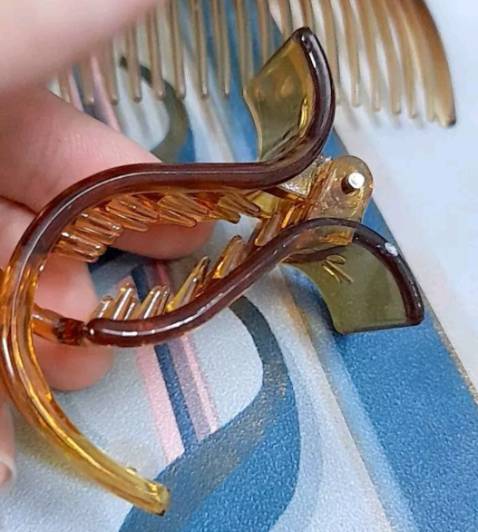 Kẹp tóc cứng cáp, bền , ship giao hàng nhanh, shop thân thiện, đóng gói rất cẩn thận