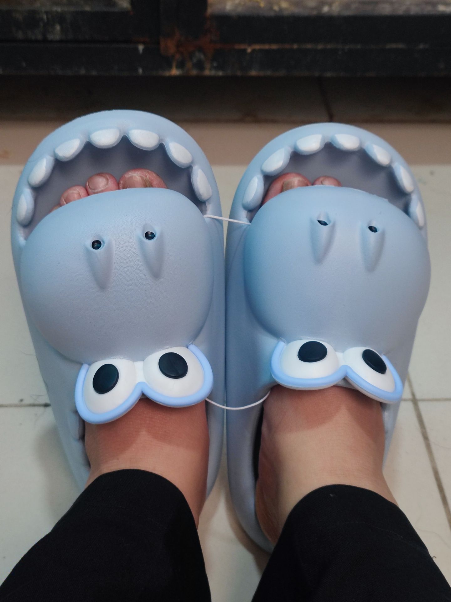 sách mới đẹp đóng gói kĩ giao hàng nhanh chóng