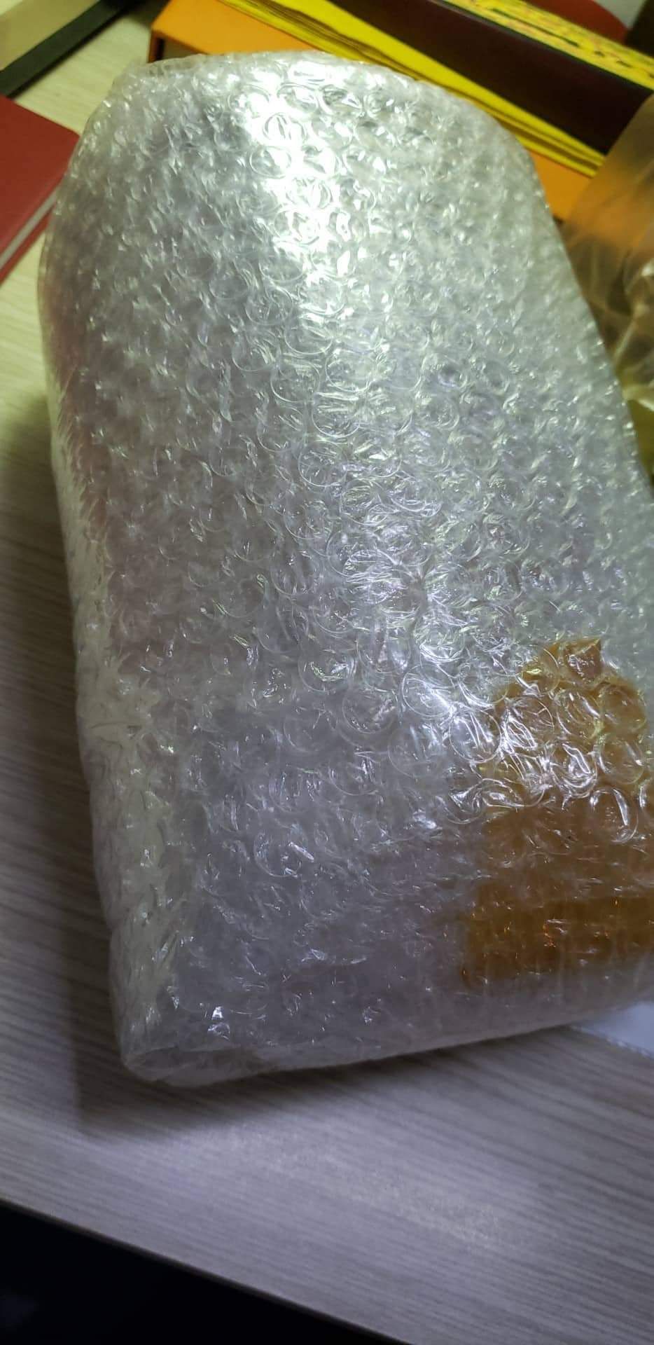 Shop gói hàng rất kỹ, cả 4 5 lớp. Tượng rất đẹp