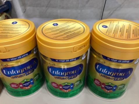 Giao hàng nhanh, date xa, quà tặng gấu bông bò sữa dễ thương nhưng TiKi vẫn giao thiếu quà là sữa tắm latacyd!!!