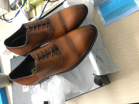 Giá tiền phù hợp , giày đẹp và chắc chắn còn đc tặng quà nữa Thank Shop Giá tiền phù hợp , giày đẹp và chắc chắn còn đc tặng quà nữa Thank Shop