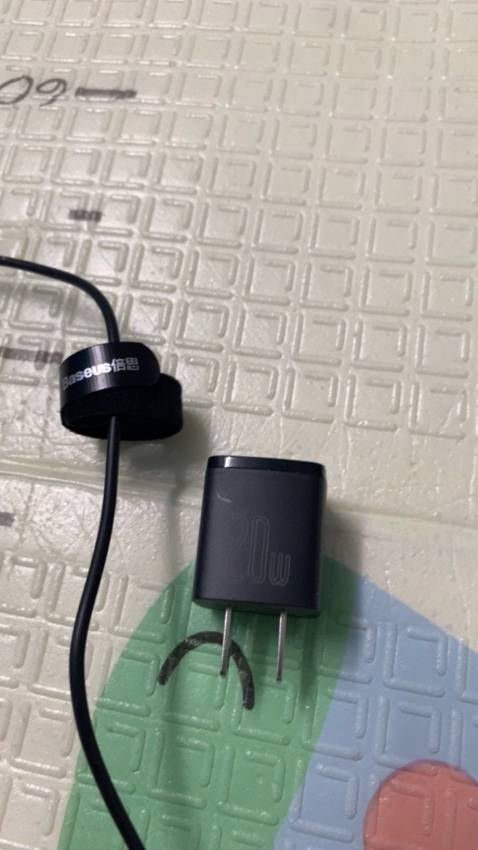 Sạc nhanh,sản phẩm chắc chắn và rất đẹp.Mua được hàng chính hãng lên mình rất ưng, lại săn được đúng dịp sale nữa .Sẽ ủng hộ tiếp tục