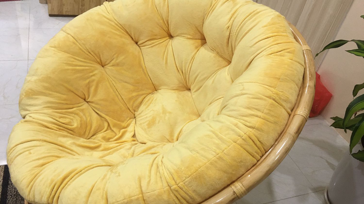 Ghế rất mềm và êm ngồi rất thoải mái cảm ơn shop. Rất hài lòng về sản phẩm đáng giá tiền