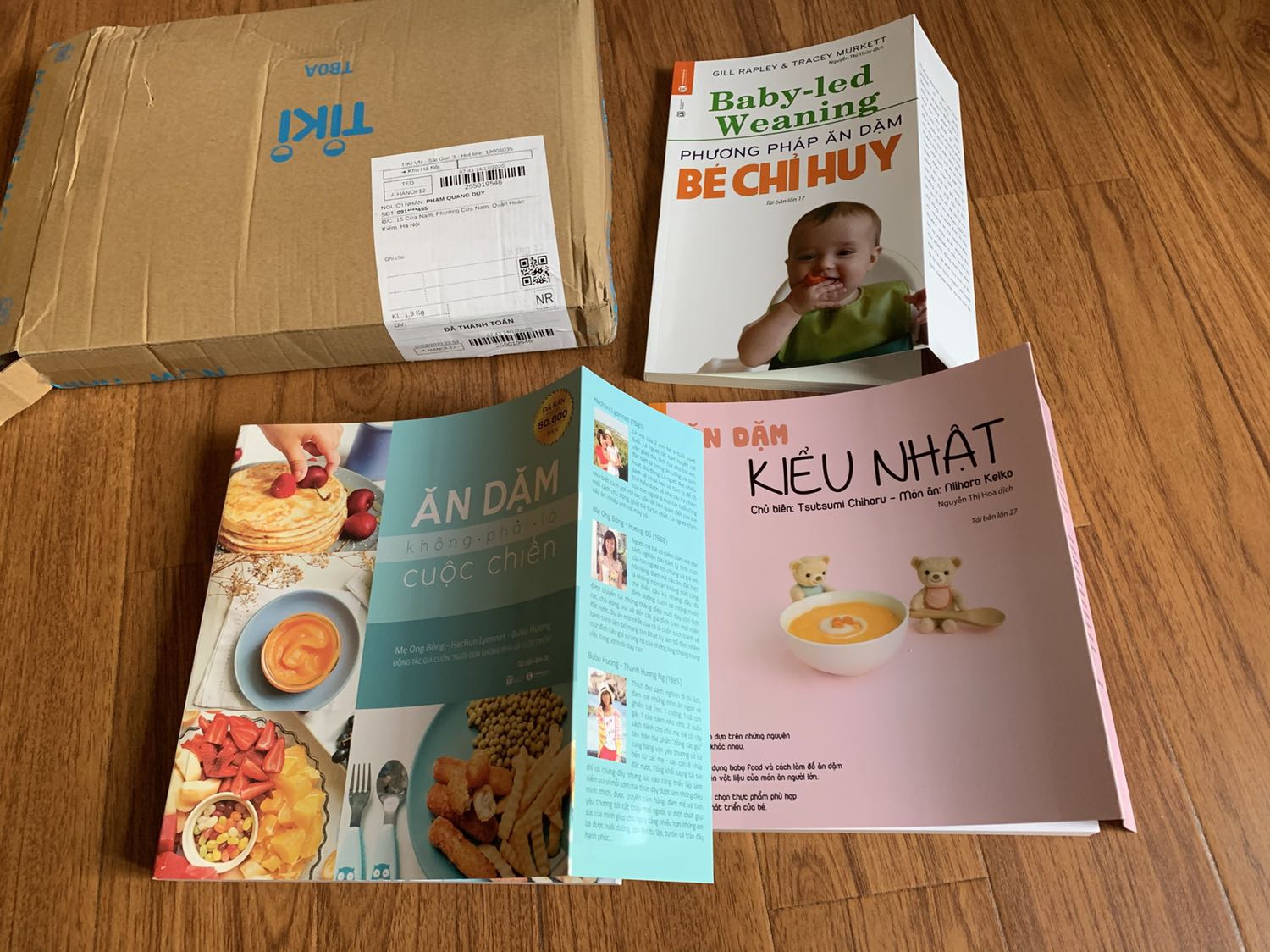 Khi đặt hàng tôi đã chọn có bọc sách bằng bookcare. Tài khoản bookcare đã bị trừ. Sách giao đến lại không có bọc. 
Đã liên hệ nhưng không được hỗ trợ chu đáo.