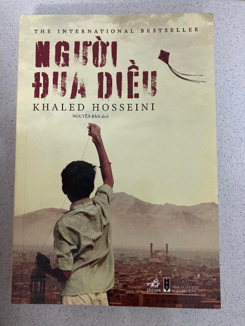 Nội dung không phải bàn tới nữa. Vì mình đã khóc không biết bao nhiêu lần trong lúc đọc cuốn này.
Khổ sách nhỏ gọn và dễ mang theo.
In ấn rõ nét không bị sai chính tả.
Túm lại là rất ok