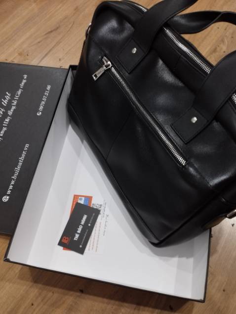 Da chất như cặp của các Bộ trưởng, giá lại hạt rẻ, Nhận hàng rất hài lòng, Thank shop