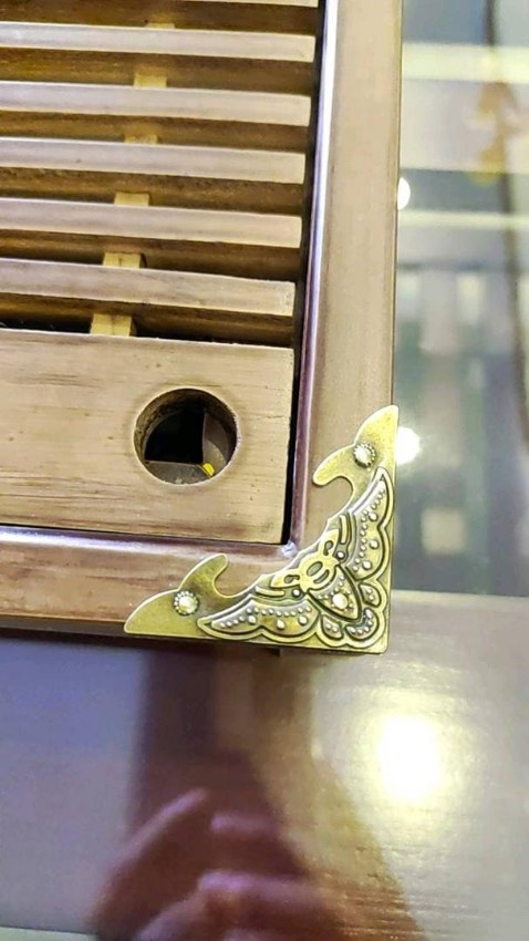 Shop đóng gói cẩn thận. Sản phẩm tiện dụng, thiết kế khá đẹp. Cảm ơn shop.