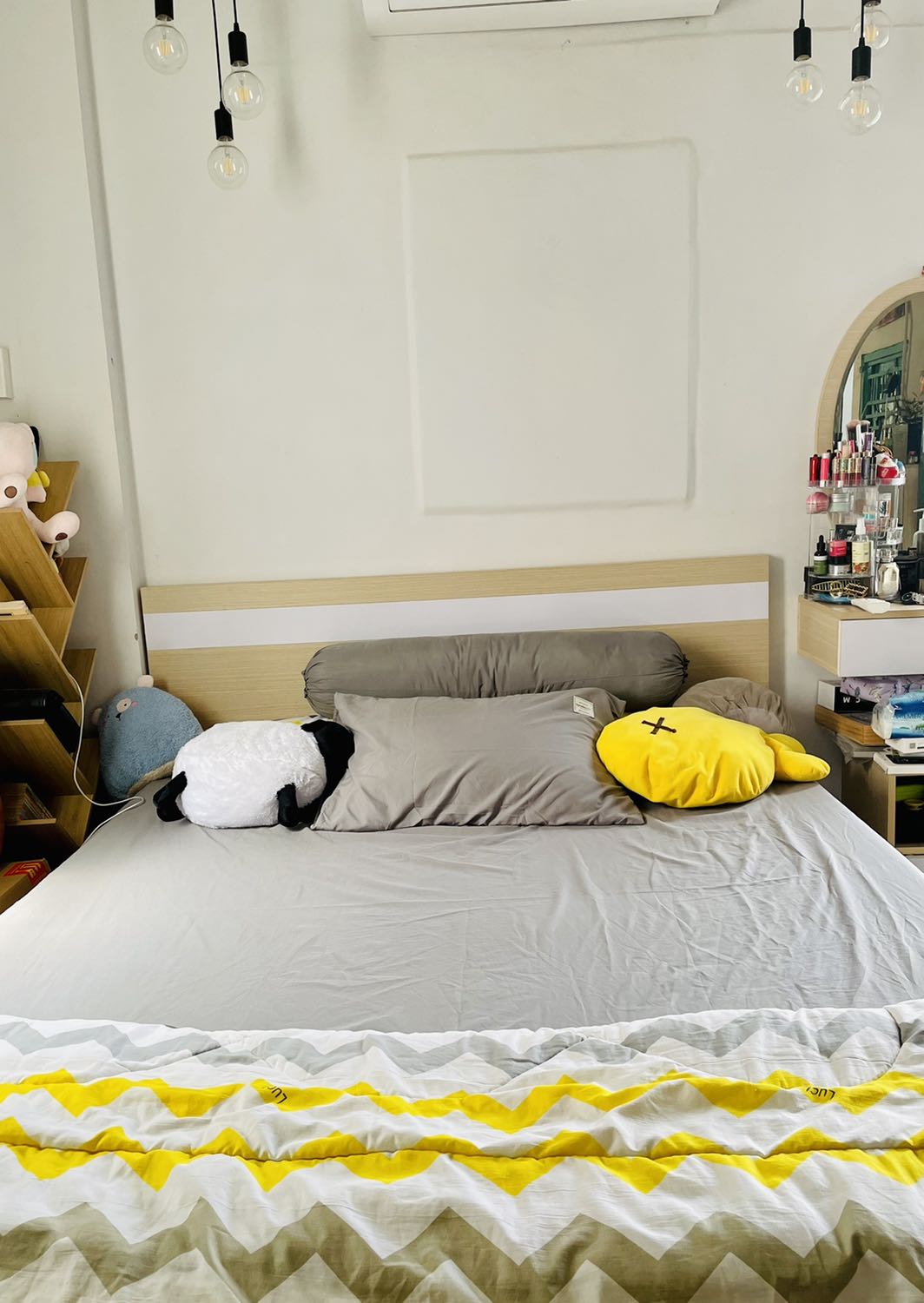 Nhận hàng nhanh, nằm ổn không nóng lắm, nên mua.