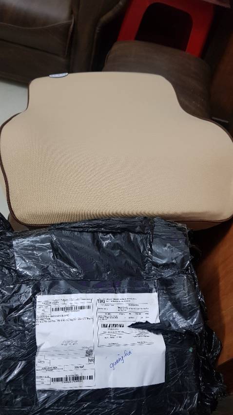 Giao không đúng sản phẩm... Shop trên Tiki mà *** đảo...