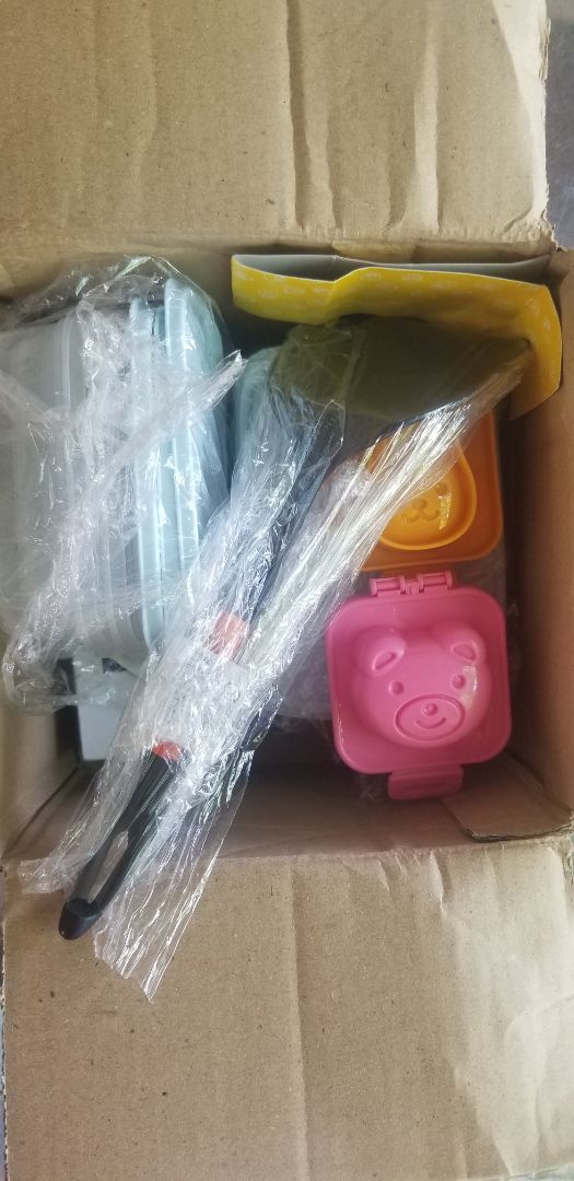 Tiki vui lòng kiểm tra lại đơn hàng hộ nha. Mình đã nhận hàng sớm so với dự kiến (KH là ngày 30/10/2021), tuy nhiên mặt hàng này là 3 set, mỗi set 3 hộp nhưng mình chỉ nhận dc 1 set 3 hộp. Cám ơn.