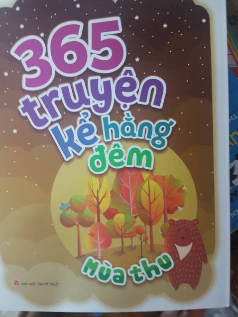 Nhiều chuyện rất hay trong tuyển tập mùa thu.