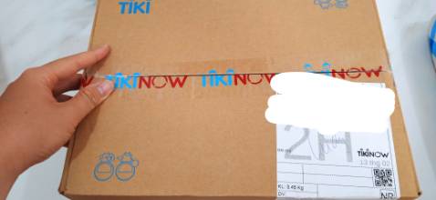 Đầu tiên là đơn đặt sách lần này mình sử dụng dịch vụ TikiNow nên cũng giao khá nhanh, tuy giao nhanh nhưng tác nghiệp đóng gói sách rất tốt, cẩn thận, chu đáo. 
Thêm hôm nay có khung giờ săn sale được giảm hơn 35% nên cũng coi là thiên thời, địa lợi, nhân hoà và pha thêm một chút may mắn =)))))))
Sẽ ủng hộ Tiki lâu dài ❤️
