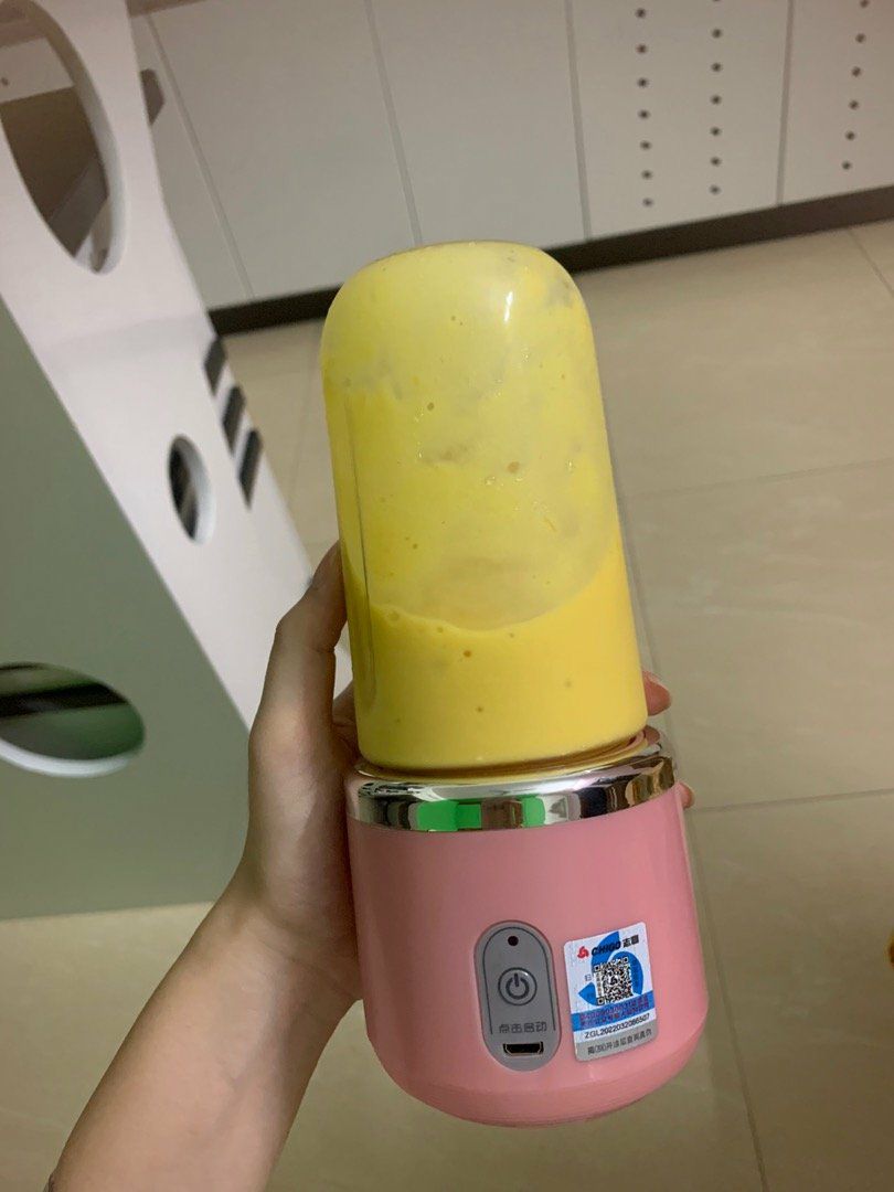 Máy khỏe, giao hàng nhanh. Xay hoa quả rau củ thì khá ok Máy khỏe, giao hàng nhanh. Xay hoa quả rau củ thì khá ok