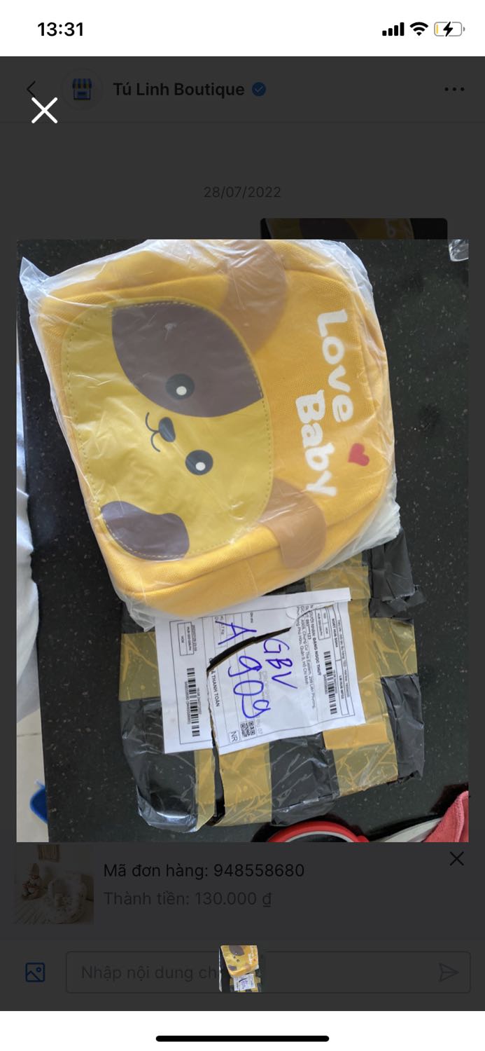 Đặt ghế tập ngồi, shop giao balo gì đó, chat với shop thì k thấy trả lời
Nhờ shop liên hệ lại mình, giao lại đúng hàng cho mình nha
Giao hàng kiểu này chắc KH ngất mất