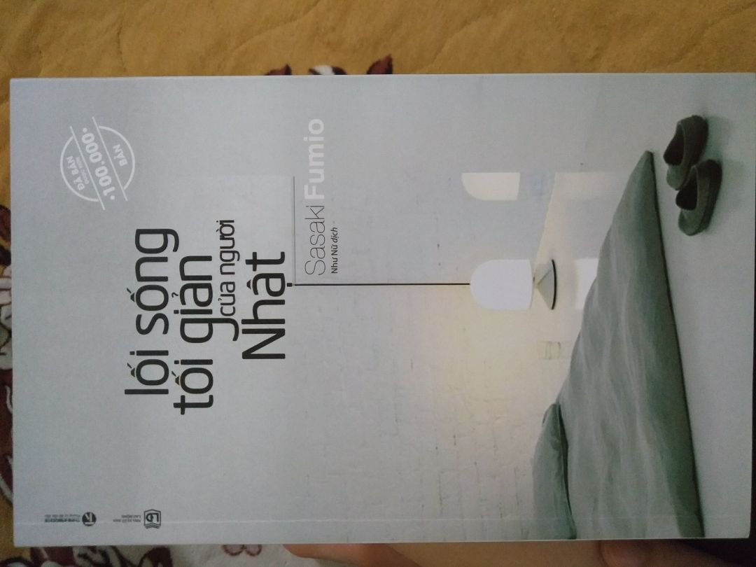 giao sách nhanh lắm nha các bác, hôm trước đặt hôm sau có luôn, có điều sách không được bọc nên hơi có nốt ở cái bìa, sách có khoảng 300 trang chia thành nhiều phần, mấy trang đầu có kèm ảnh ví dụ, các bạn đọc thử nhé giao sách nhanh lắm nha các bác, hôm trước đặt hôm sau có luôn, có điều sách không được bọc nên hơi có nốt ở cái bìa, sách có khoảng 300 trang chia thành nhiều phần, mấy trang đầu có kèm ảnh ví dụ, các bạn đọc thử nhé