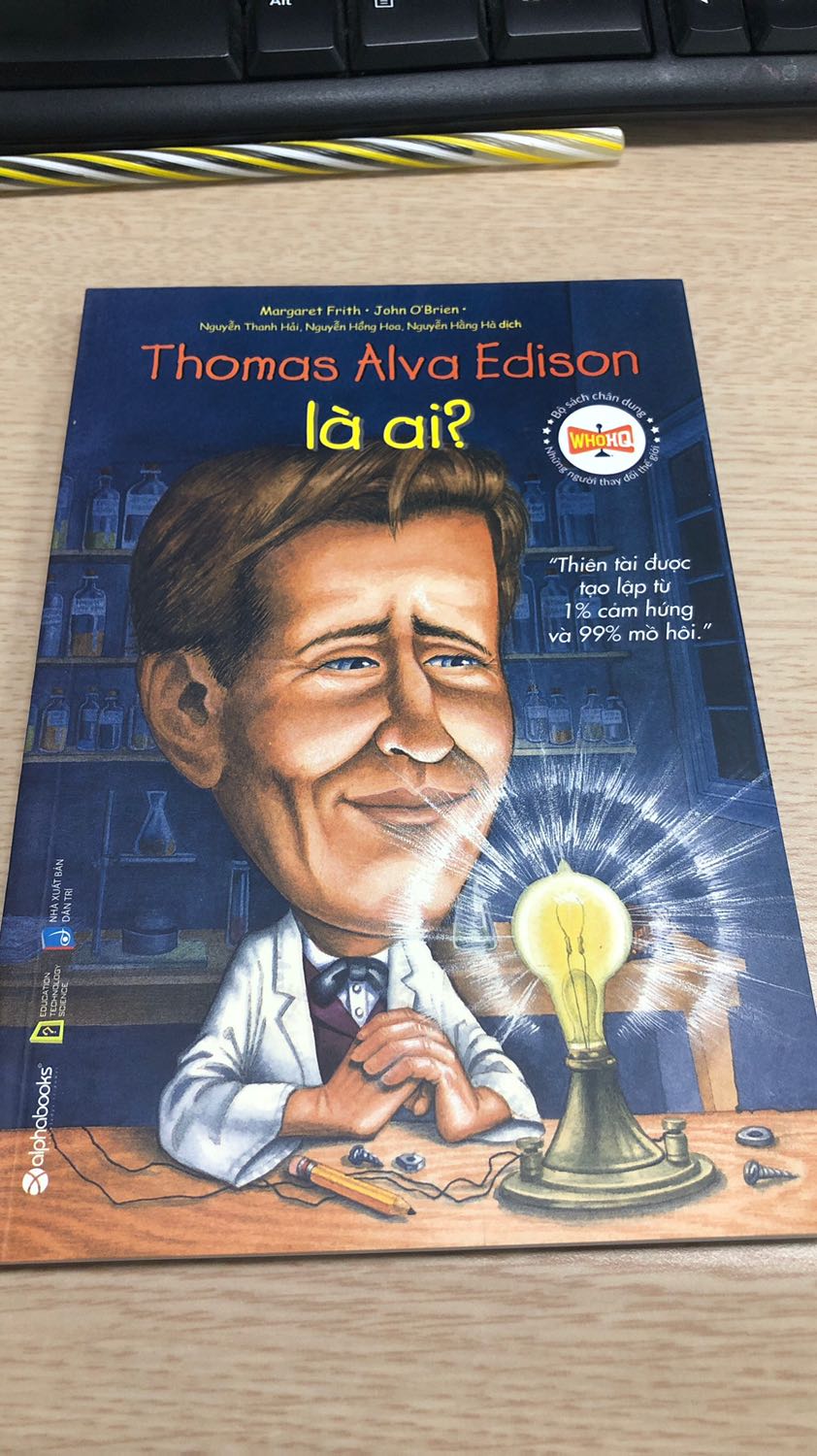 Giao hàng siêu siêu siêu nhanh, đóng gói cận thận, đặt 7 quyển sách đều rất sạch đẹp