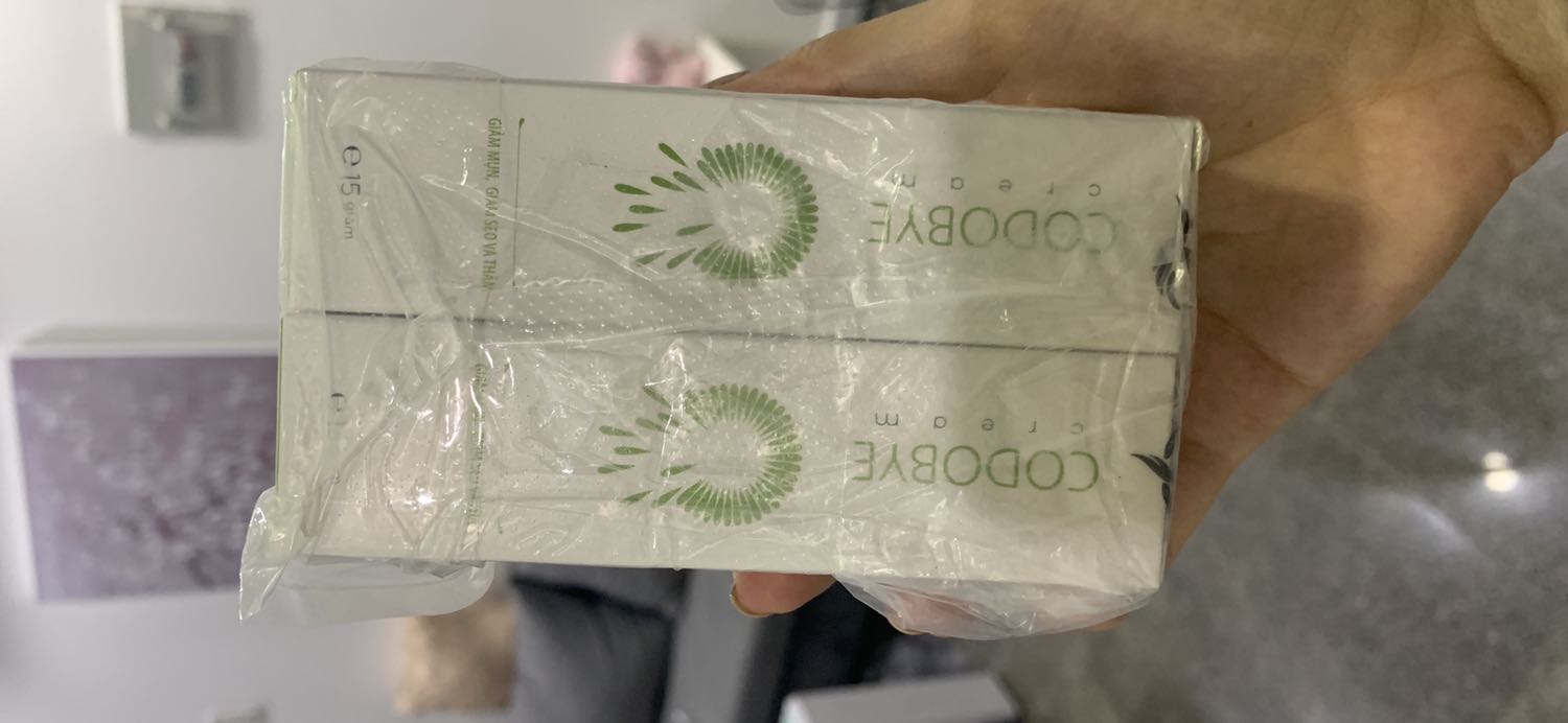 Nhanh khô mụn, giá rẻ. Ko bị kích ứng. Okla ạ