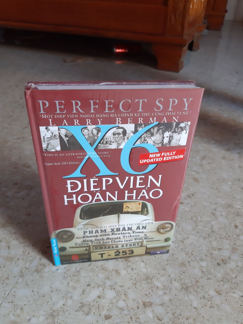 Đã nhận hàng, sách được đóng gói rất kỹ. Sách mới, còn nguyên bọc nilông.
Một cuốn sách hay, đáng để đọc.