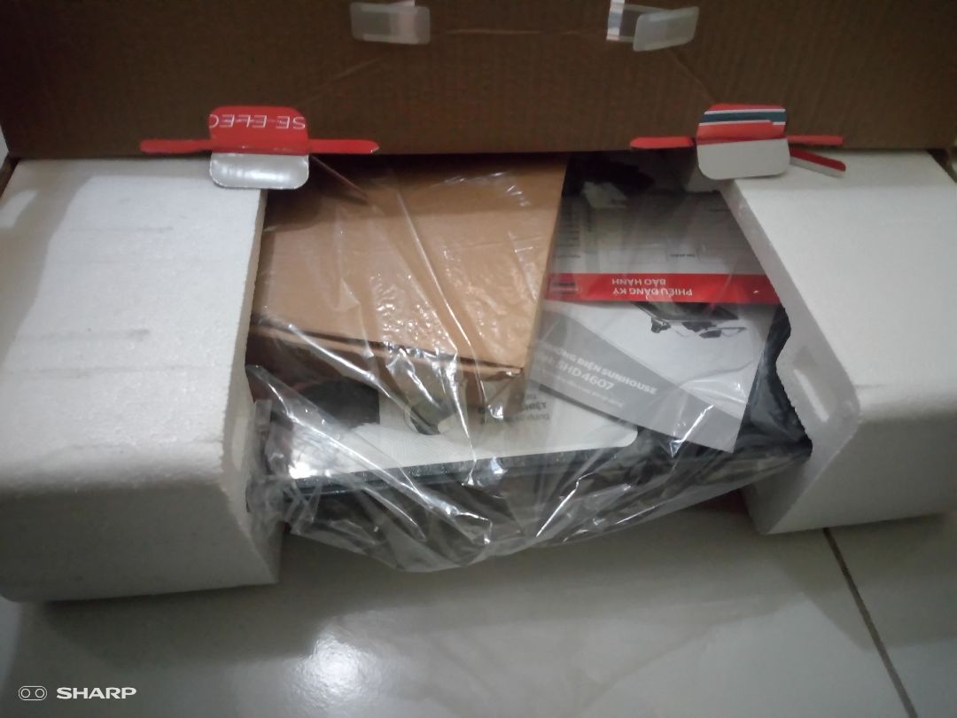 Đã nhận được sản phẩm đúng thời gian.
Mở ra kiểm tra thì thấy khá ổn.
Hiện tại chưa sử dụng nên chưa biết chất lượng ra sao. Mong sản phẩm bền lâu.
Luôn tin tưởng Tiki vì chất lượng và thái độ phục vụ.
Mong đội ngũ của Tiki tiếp tục cố gắng và phát triển