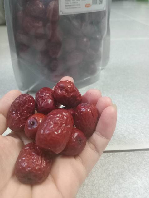 Quả nhỏ tí teo mà quảng cáo size đại. Hàng không đúng mô tả nhen