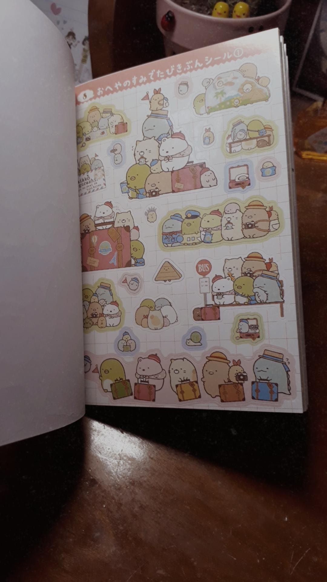 Mình rất là thích những hình dán mà cute như này lắm luôn, mua trong đợt giảm giá này nên rất là hời luôn, sổ dày, rất chất lượng, rất tốt! Và về dịch vụ của Tiki thì rất tốt, giao nhanh, và hàng của mình đặt lần nào của Tiki cũng đều chất lượng đảm bảo hếtt. Ưng ×3000 and more???