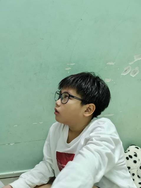 Chất tốt, mềm và không đau tai. 2 nhóc nhà mình rất thích dùng loại này.