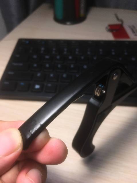 Sản phẩm cứng cáp, chất lượng hoàn thiện khá (vẫn có vài chỗ lồi do gia công chưa quá kĩ), nhưng nhìn chung thì mình vẫn hài lòng.