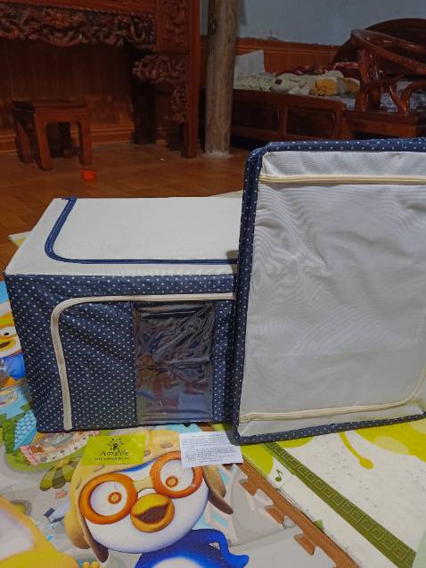 Đóng gói kĩ, có thẻ chính hãng,khung sắt gấp gọn chắc.